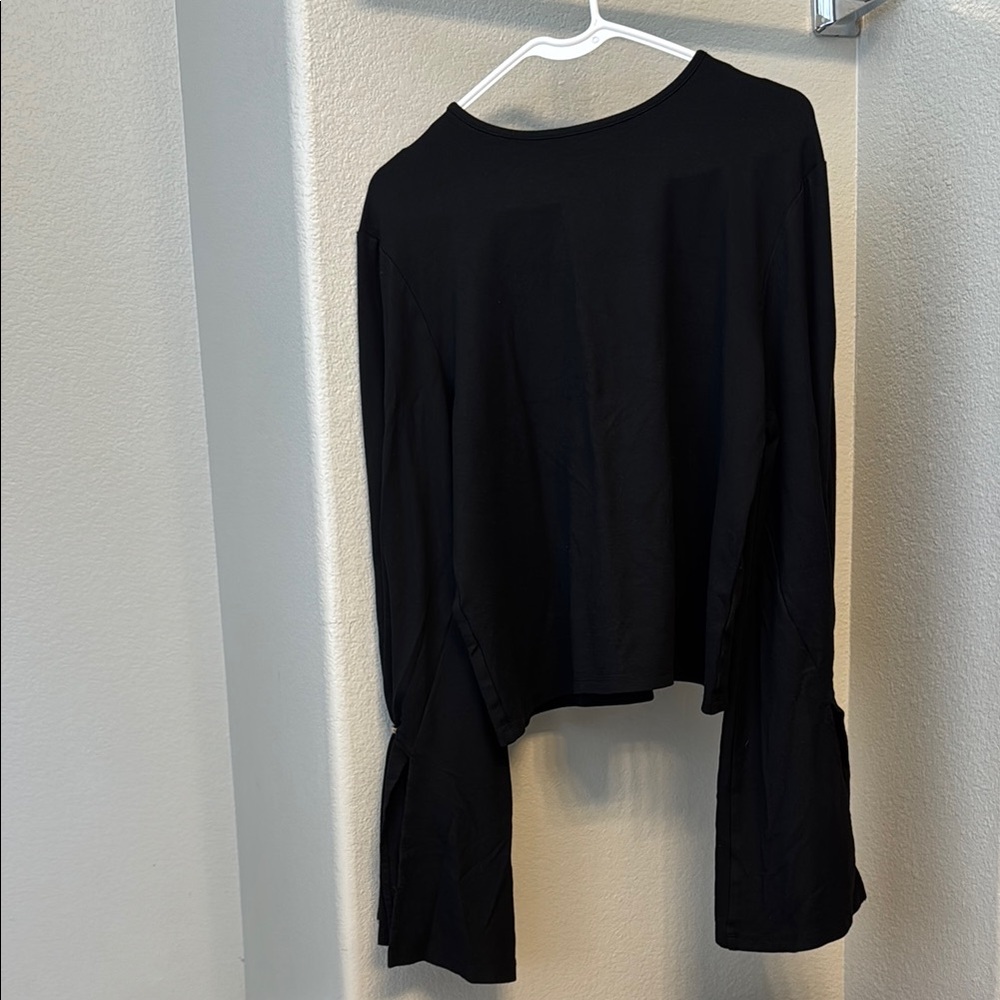 Sid Neigum Elegant Black Women's Top